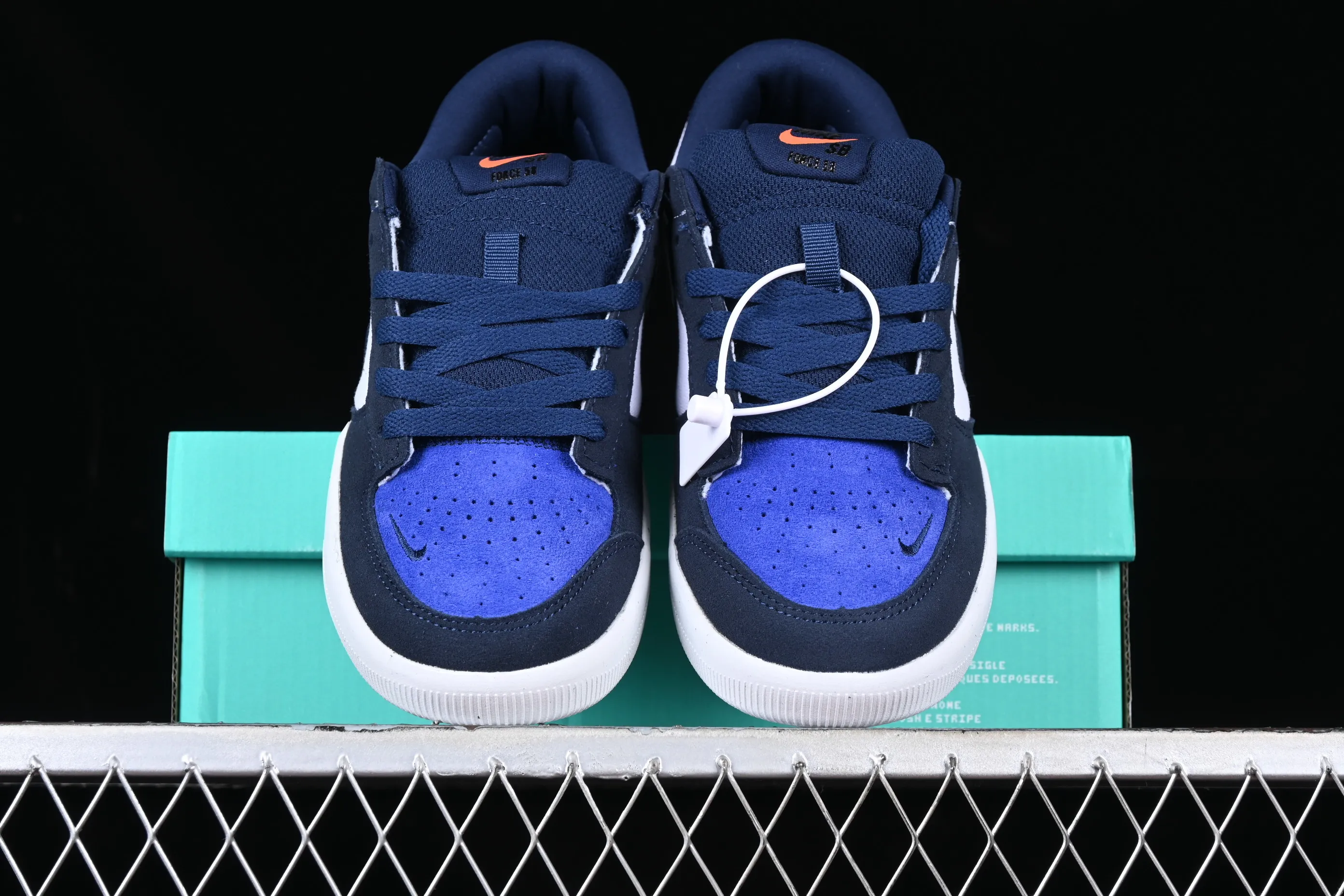 All categories Nk SB Dunk series Nk Force 58 simplified skateboard shoes Nk SB Force 58 Nike simplified retro skateboard shoes DV5477-400